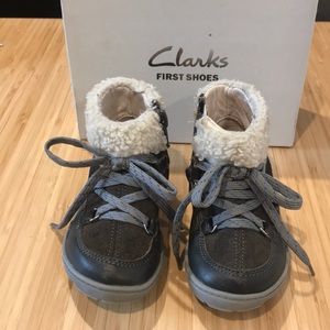 Clarks Baby Girl First Shoes Size 5M